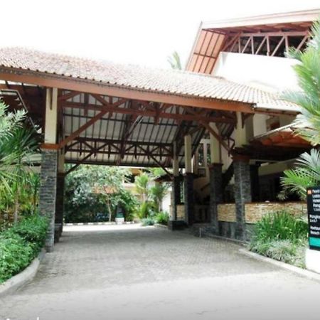 Horison Resort Pondok Layung Anyer Серанг Экстерьер фото